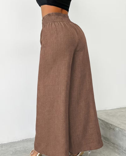Chic Chain-Accent Wide-Leg Trousers