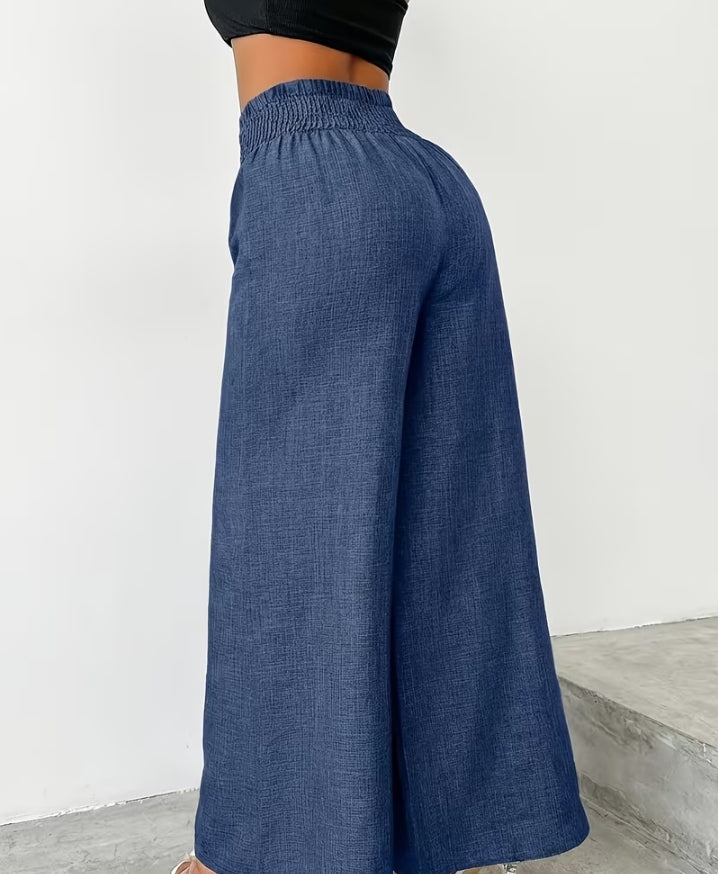 Chic Chain-Accent Wide-Leg Trousers