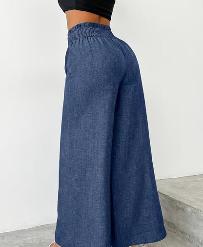 Chic Chain-Accent Wide-Leg Trousers